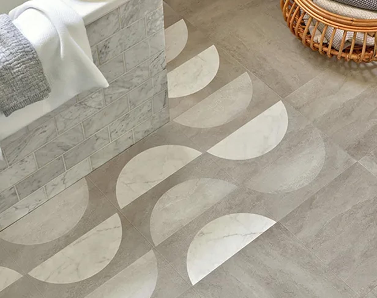 Arc pattern flooring